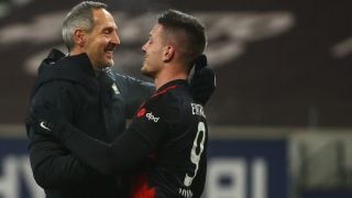 Jovic celebra su debut con el Eintracht. (AFP)