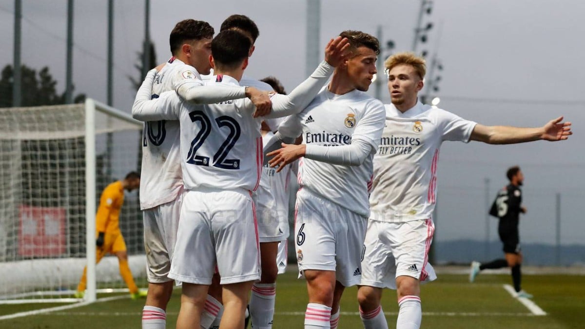 El Real Madrid Castilla Remonta Al Líder | Segunda División B