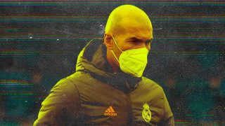 Zidane pasa al ataque.