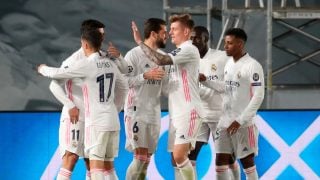 La plantilla del Real Madrid celebra uno de los goles contra el Atalanta (EFE).