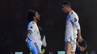 Marcelo y Cristiano Ronaldo celebran una Champions League con el Real Madrid. (AFP)