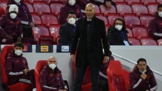 Zidane, durante un partido. (AFP)