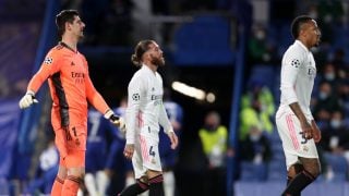 Los jugadores del Real Madrid, tras encajar el segundo gol del Chelsea (Getty).