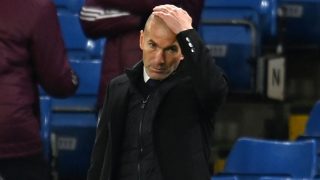 Zinedine Zidane se lamenta en Londres. (AFP)