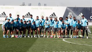 El Real Madrid se hace una foto de grupo. (Realmadrid.com)