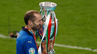 Giorgio Chiellini celebra la Eurocopa ganada con Italia (AFP).