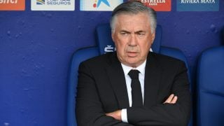 Ancelotti, durante un partido. (AFP)