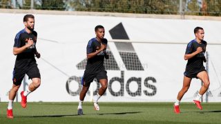 Los futbolistas del Real Madrid, en el entrenamiento del jueves. (Realmadrid.com)