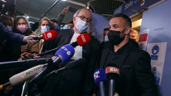 Arranca el juicio del ‘caso Valbuena’ sin la presencia de Benzema