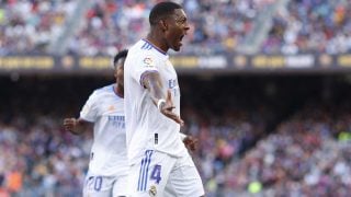 David Alaba celebra su primer gol con el Real Madrid en el Clásico (Getty)