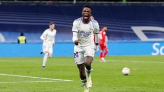 Vinicius celebra un gol con el Real Madrid.