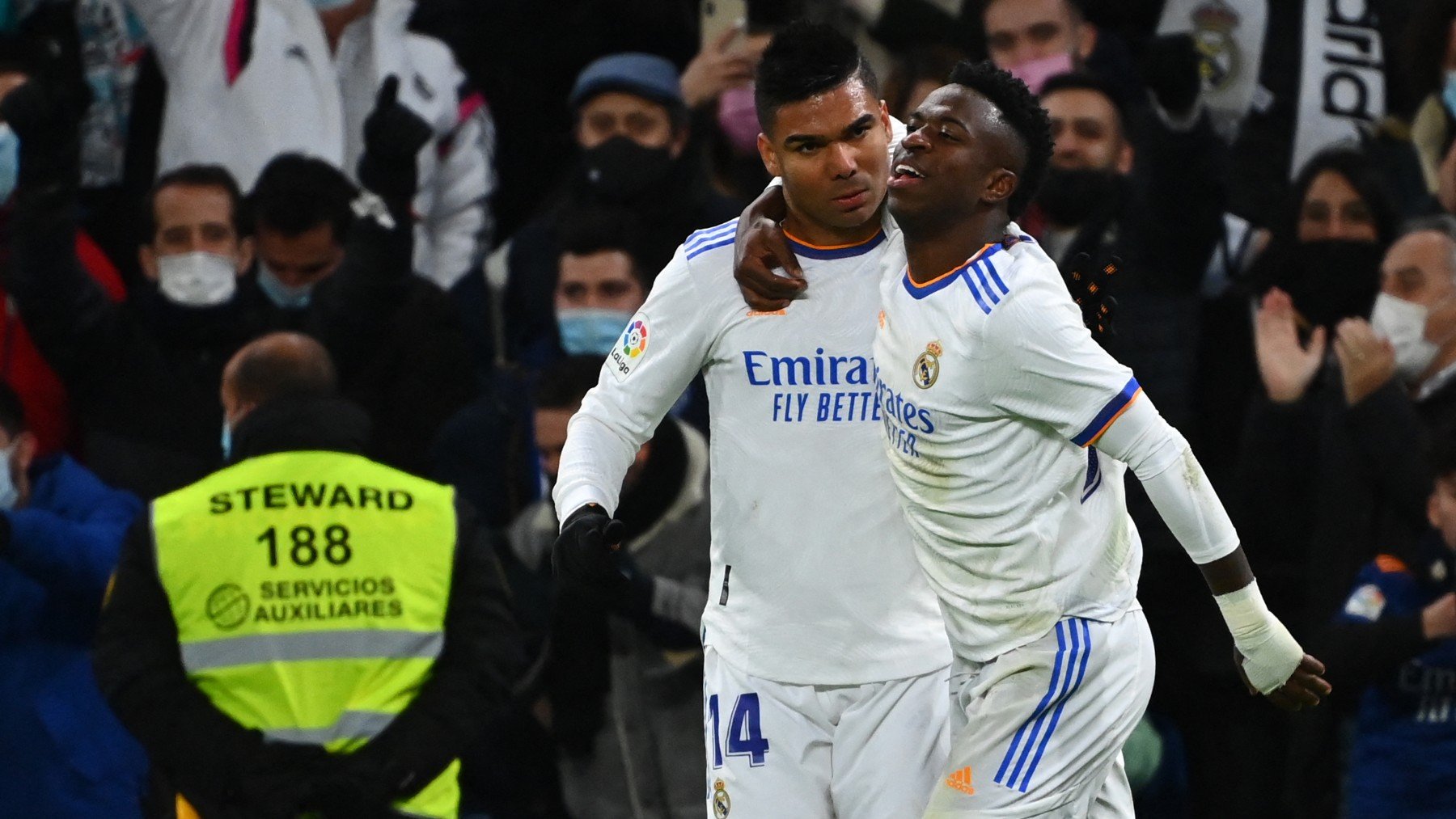 Casemiro y Vinícius Jr en el Real Madrid