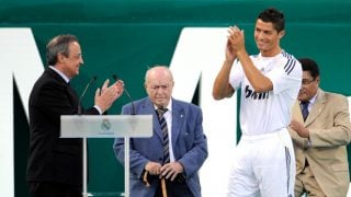 Cristiano en su presentación con el Real Madrid. (realmadrid.com)