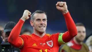 Bale celebra un gol con Gales. (AFP)