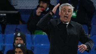 Ancelotti, durante un partido con el Real Madrid. (AFP)