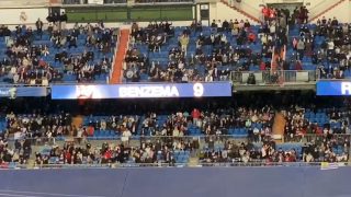 El Bernabéu ovacionó a Benzema.
