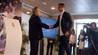 Florentino Pérez y Cristiano Ronaldo. (Getty)