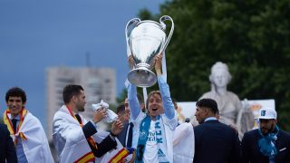 Modric, en la celebración de la 13ª Champions. (Getty)