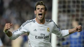 Gareth Bale celebra su gol ante el Atlético en Lisboa. (AFP)