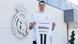 Mario Hezonja, con la camiseta del Real Madrid.