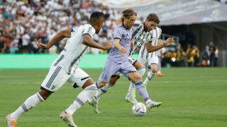 Modric conduce la pelota ante la Juventus. (Realmadrid.com)