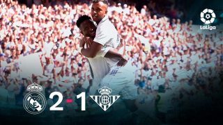 El Real Madrid se impuso 2-1 al Betis en el Bernabéu.