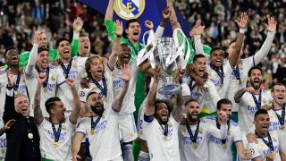 El Real Madrid celebra la consecución de la Champions. (AFP)
