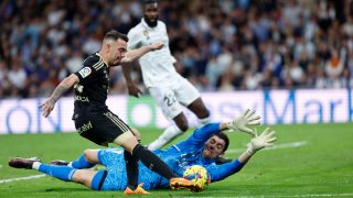 Courtois evita un gol de Aspas. (EFE)