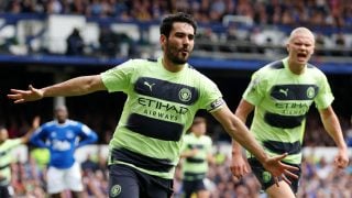 Gundogan y Haaland celebran los goles del Manchester City. (Getty)