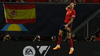 Joselu celebra un gol con España. (Getty)