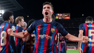 Sergi Roberto celebra un gol con el Barcelona. (AFP)