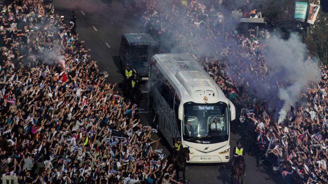 Autobús Barcelona Real Madrid Clásico
