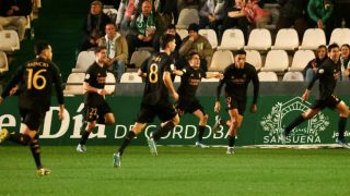 Los jugadores del Castilla celebran un gol contra el Córdoba (Córdoba CF)
