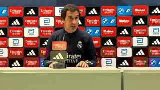 Raúl González, técnico del Castilla.