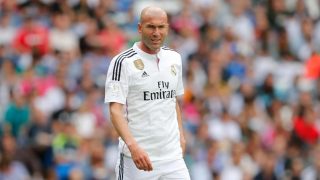 Zidane durante un partido con el Real Madrid. (realmadrid.com)