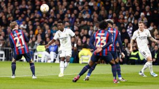 Un enfrentamiento entre Real Madrid y Barcelona. (Europa Press)