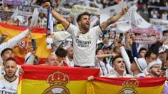 Aficionados del Real Madrid, en un partido. (Getty)