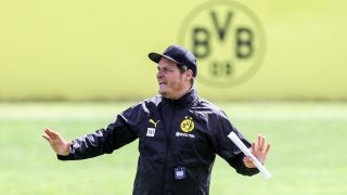 Edin Terzic, entrenador del Borussia Dortmund. (EFE)
