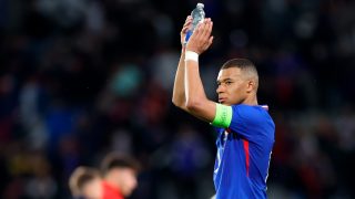 Kylian Mbappé con Francia. (EFE)