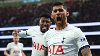 Cuti Romero celebra un gol con el Tottenham. (Getty)