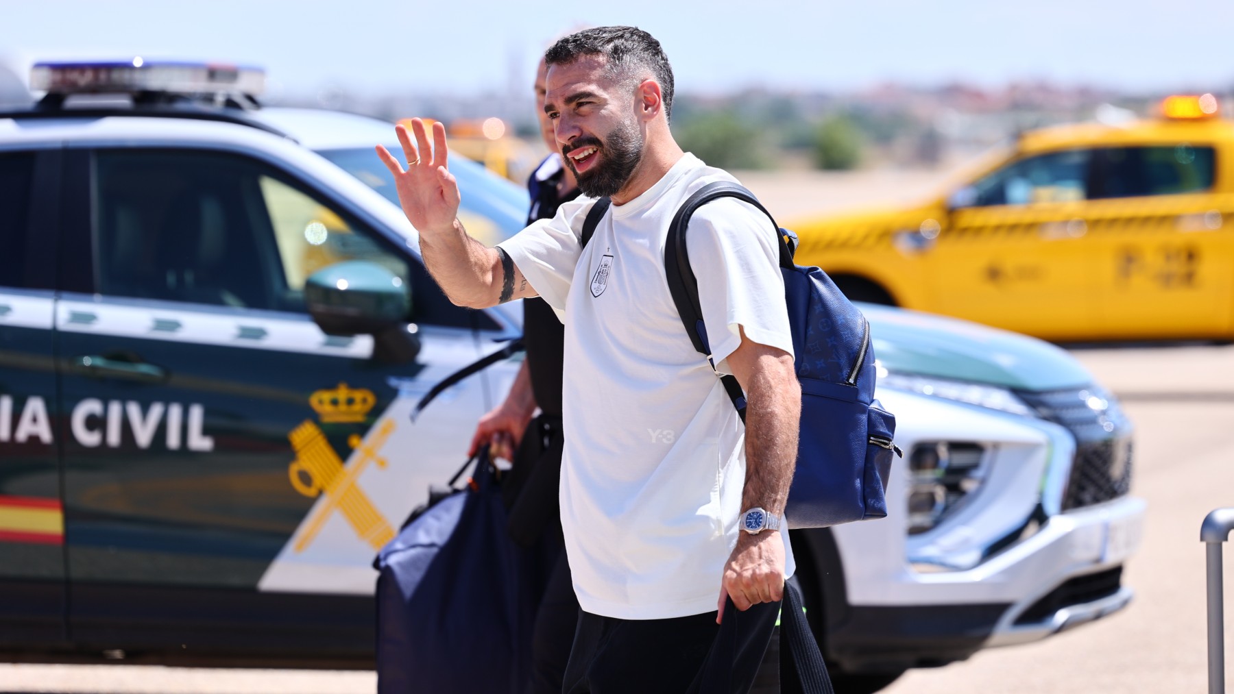 Todo sobre Dani Carvajal: qué edad tiene, su mujer, su padre, ideología política y cuántos años lleva en el Madrid