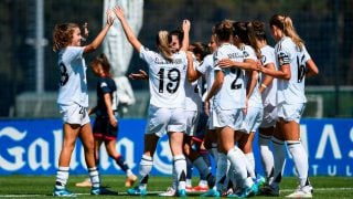 Las jugadoras del Real Madrid celebran un gol en pretemporada. (Real Madrid)