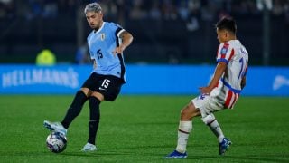 Fede Valverde esta madrugada ante Paraguay. (Getty)