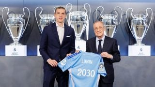 Lunin renueva con el Real Madrid. (Realmadrid.com)