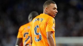 Mbappé en un partido con el Real Madrid. (Getty)