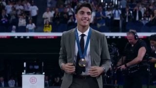 Diego Domínguez en el Bernabéu.