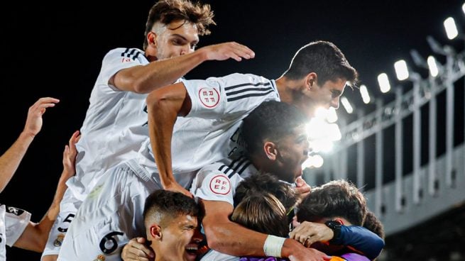 Los jugadores del Castilla celebran la victoria contra el Hércules. (Realmadrid.com)