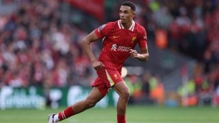 Alexander-Arnold, en un partido con el Liverpool. (Getty)