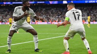 Rüdiger y Lucas Vázquez celebran un gol. (Getty)