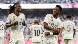 Camavinga y Vinicius celebran un gol anotado con el Real Madrid. (Getty)